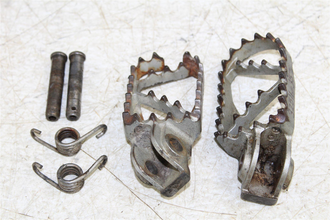 2005 KTM 525 EXC Foot Pegs Set Hardware Springs Rests