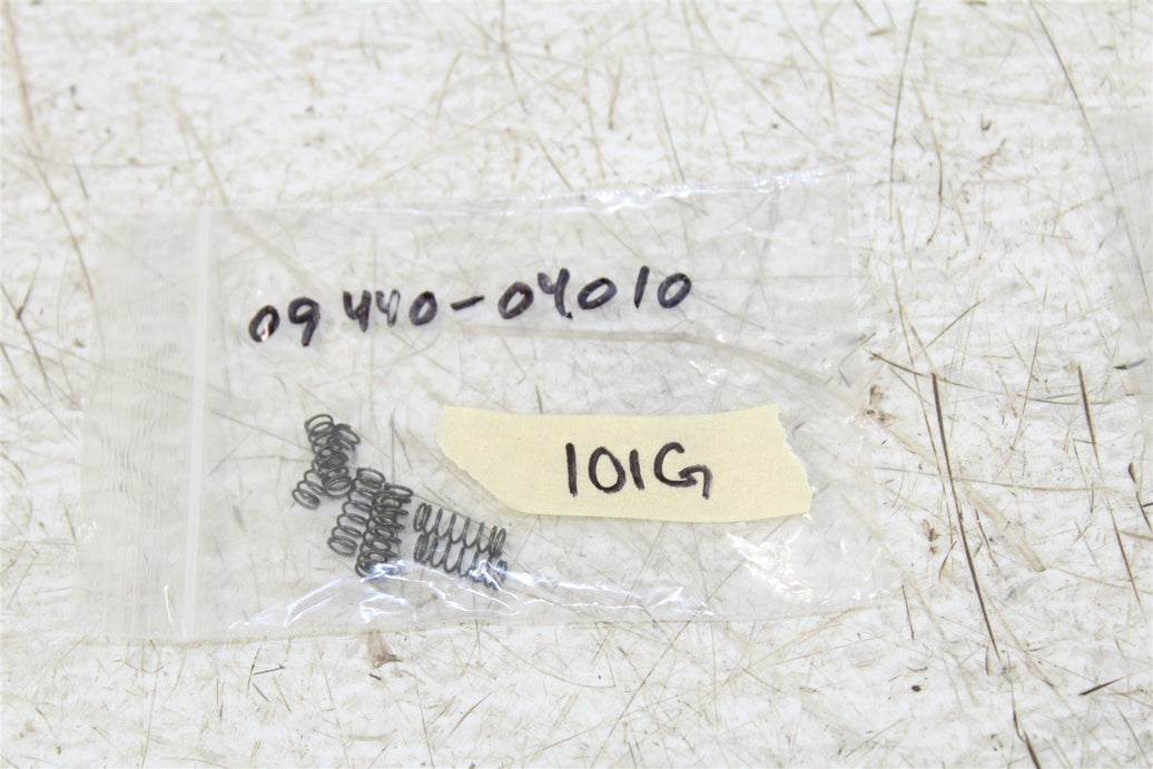 NOS Suzuki Start Pawl Spring GS750 LT 230 250 RM125 NEW OEM 09440-04010 QTY:7