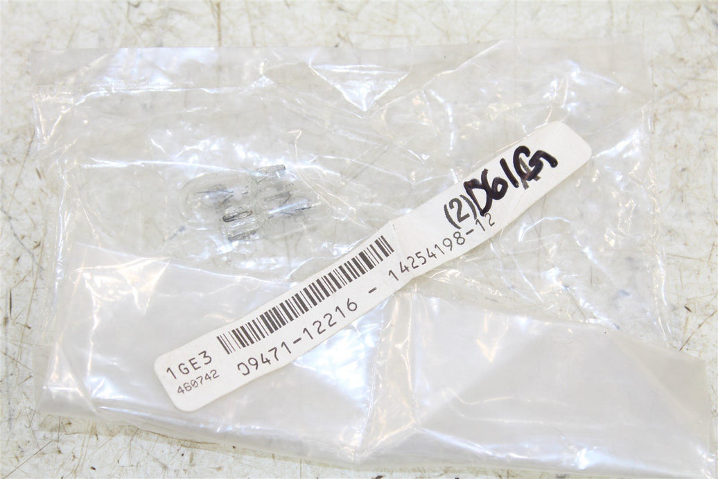 NOS Genuine Suzuki Light Bulb NEW OEM 09471-12216 QTY:2