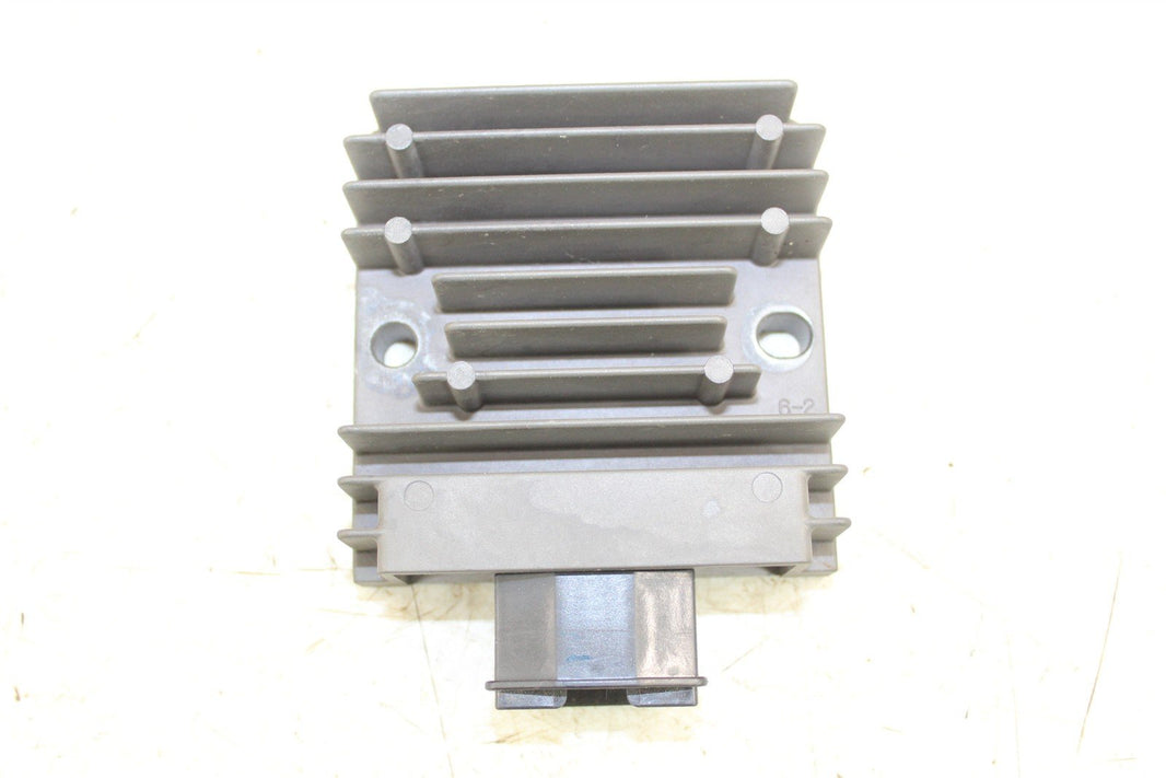 2018 Honda CB 300F Voltage Regulator Rectifier 15075