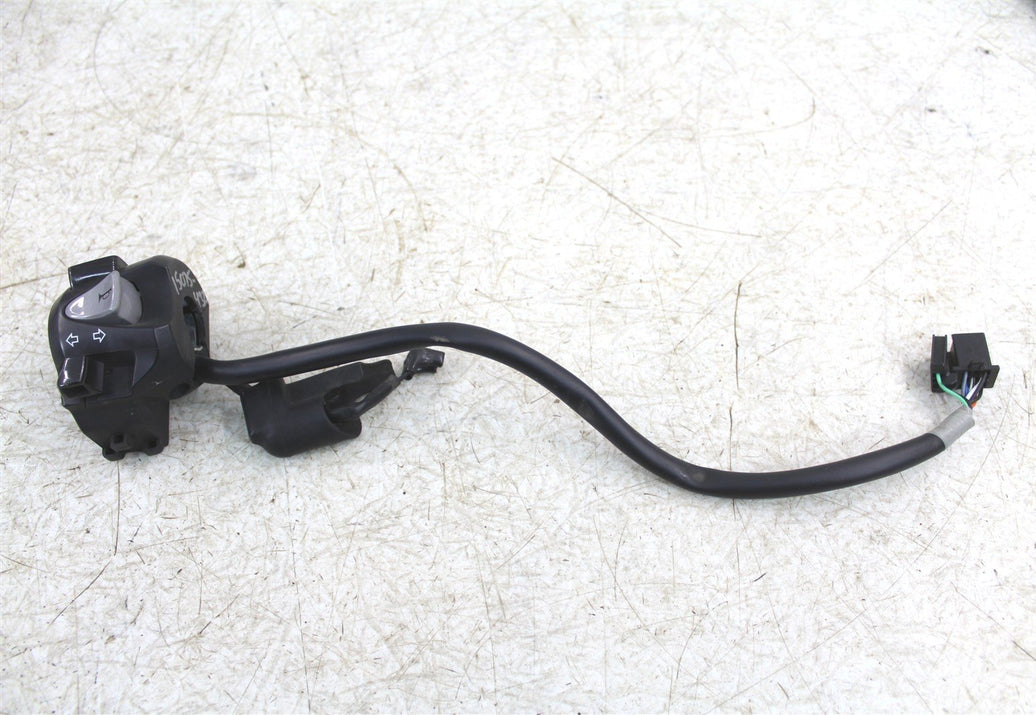 2018 Honda CB 300F Headlight Directional Light Switch 15075