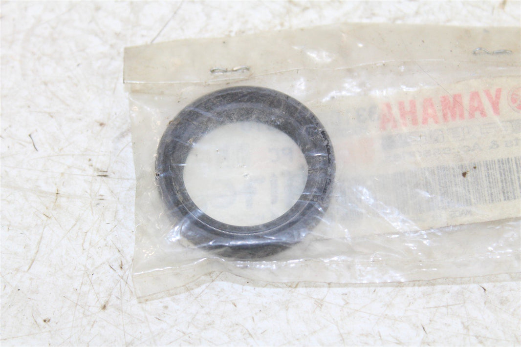 NOS Genuine Yamaha Oil Seal 2004 WR250 YZ250 OEM 93102-28010 // 417G