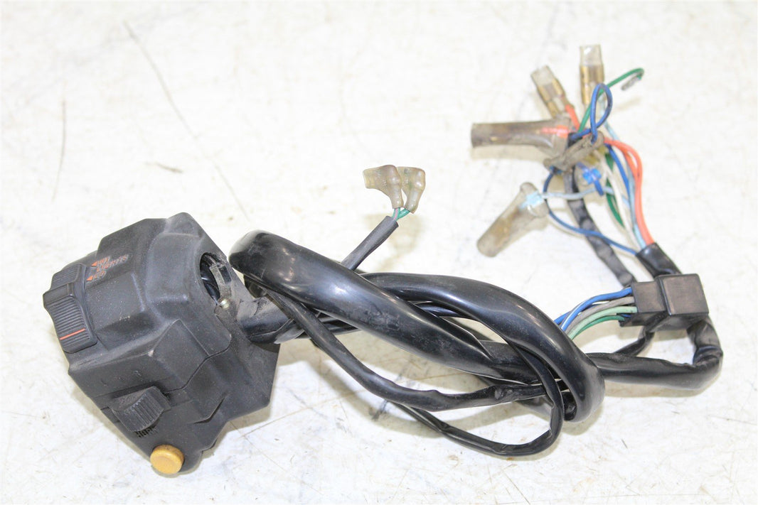 1983 Honda Goldwing Interstate GL 1100 Headlight Light Switch Horn Button 15076