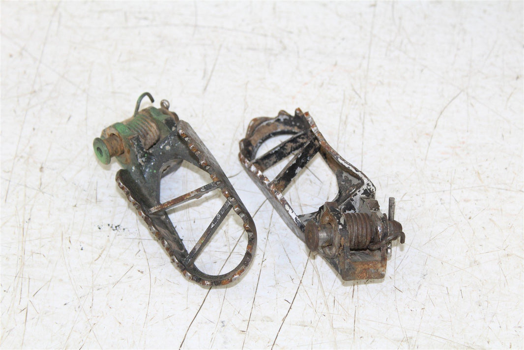 2003 Kawasaki KX 85 Foot Pegs Set Hardware Springs Rests 27036