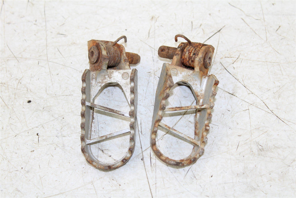 2003 Kawasaki KX 85 Foot Pegs Set Hardware Springs Rests 27036