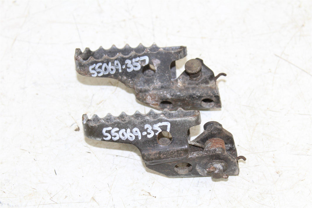 1993 Yamaha RT 180 Foot Pegs Set Hardware Springs Rests 55069