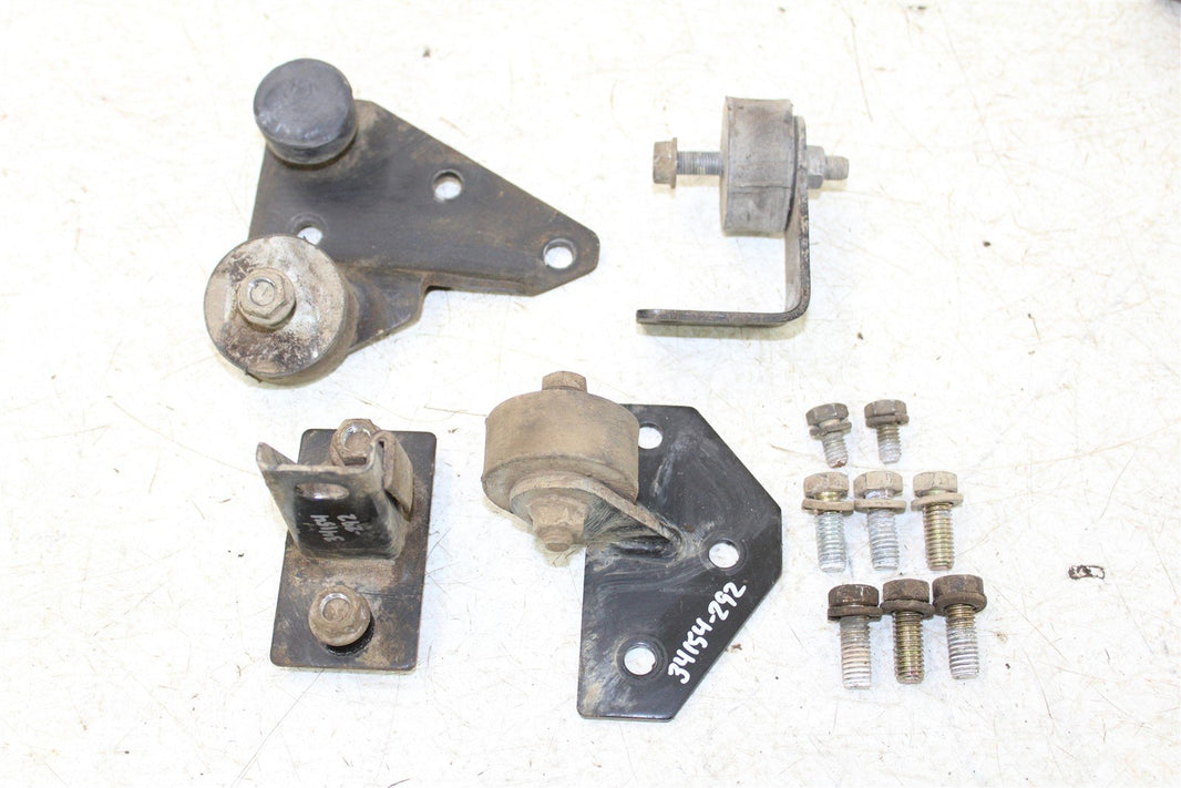 2001 Polaris Xplorer 400 4x4 Engine Isolator Mounts Motor Brackets 34154