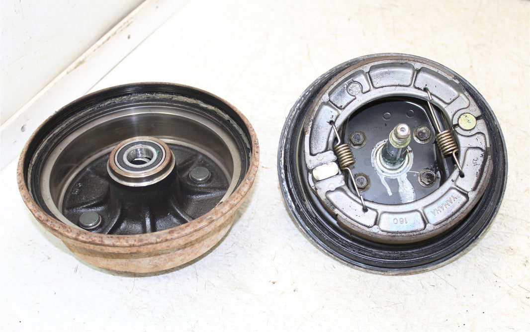 1999 Yamaha Bear Tracker 250 Front Left Brake Drum Backing Plate Panel Hub 50122