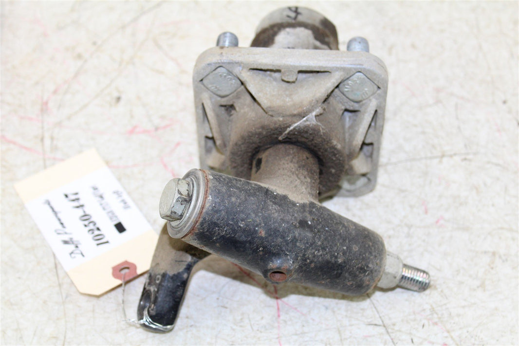 2003 EZGO TXT GAS Golf Cart Front Left Hub w/ Spindle Knuckle 10250