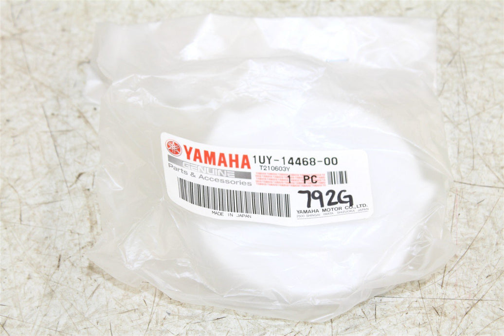 NOS Yamaha Timberwolf 250 Air Filter Cage End Cap OEM 1UY-14468-00 NEW 792G