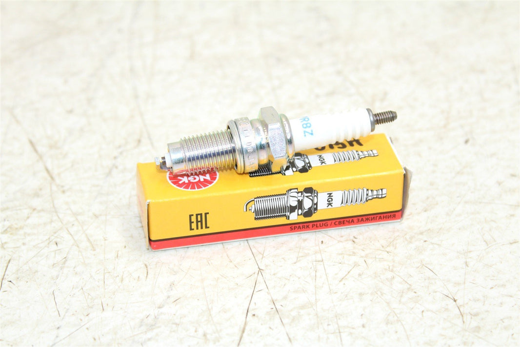 NGK Spark Plug DPR8Z NEW 075H