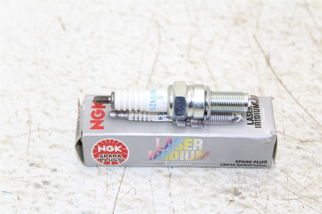 NGK Iridium Sparkplug SIMR8A9 For 2013-2017 Honda CRF 250L NOS 91064 NEW 025H