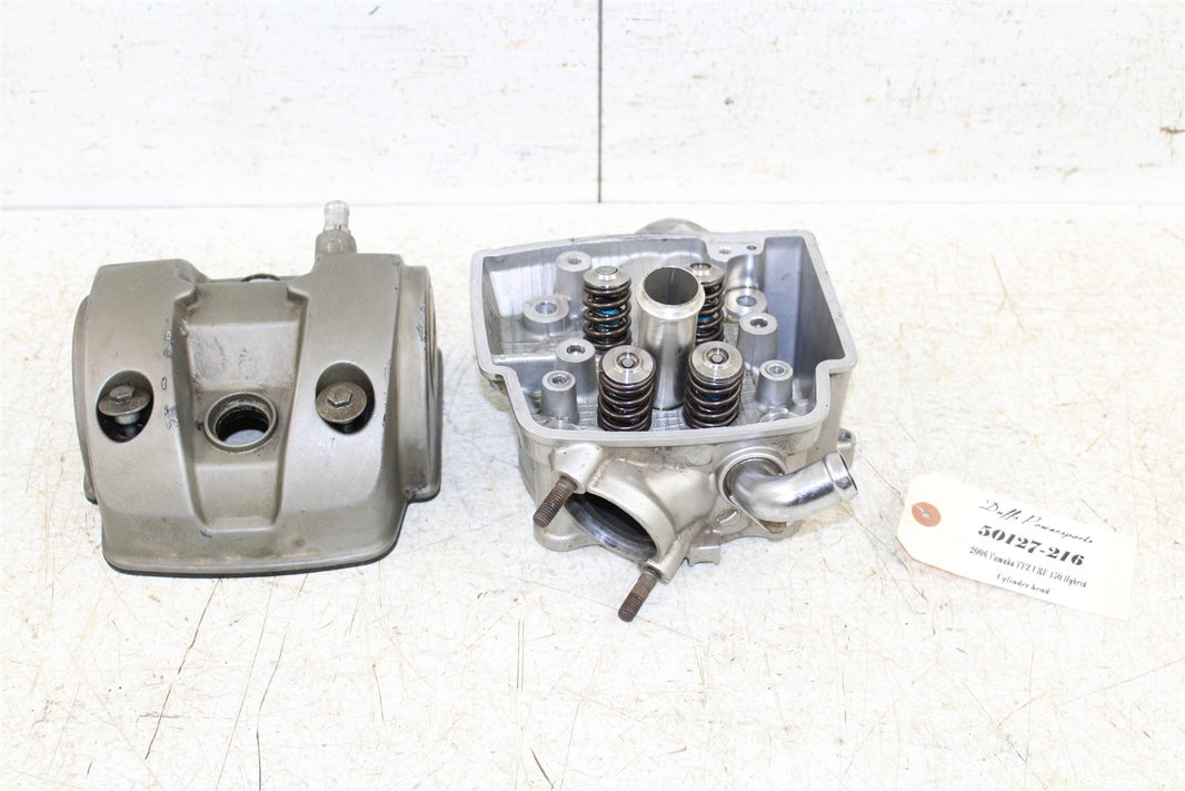 2004 Honda CRF 450R Cylinder Head Valve Cover 50127