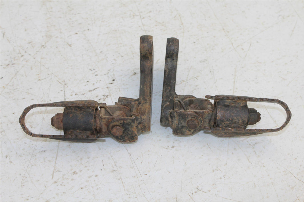 1996 Suzuki DR200SE Foot Pegs Set Hardware Springs Rests