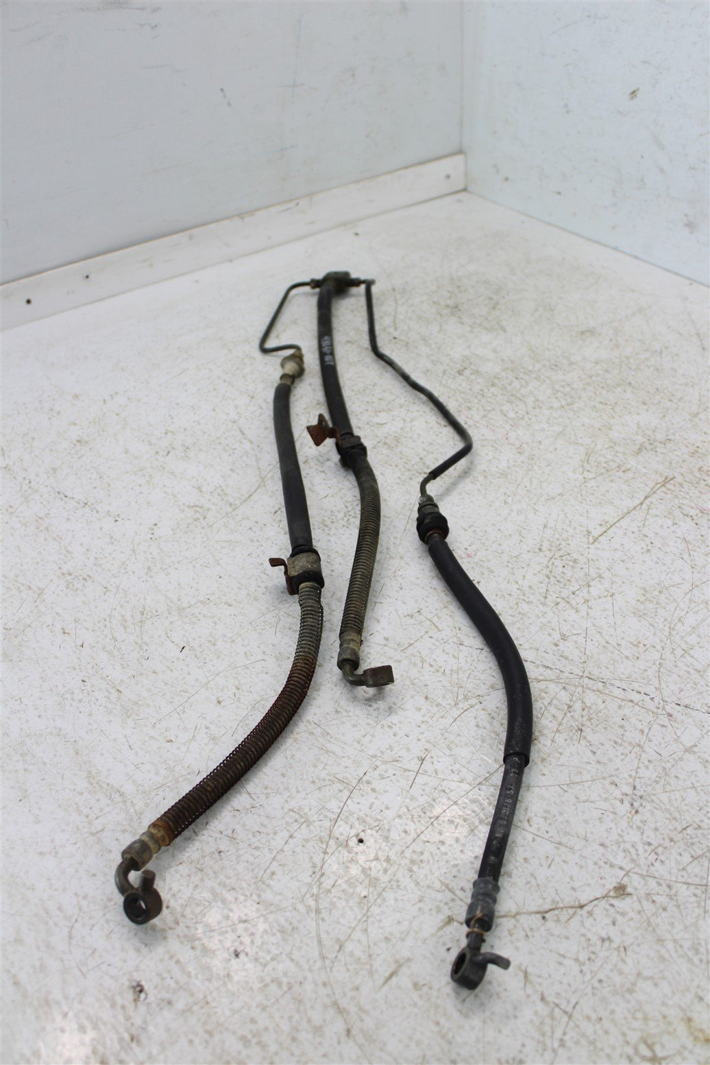 2003 Suzuki Vinson 500 Front Brake Hose Line