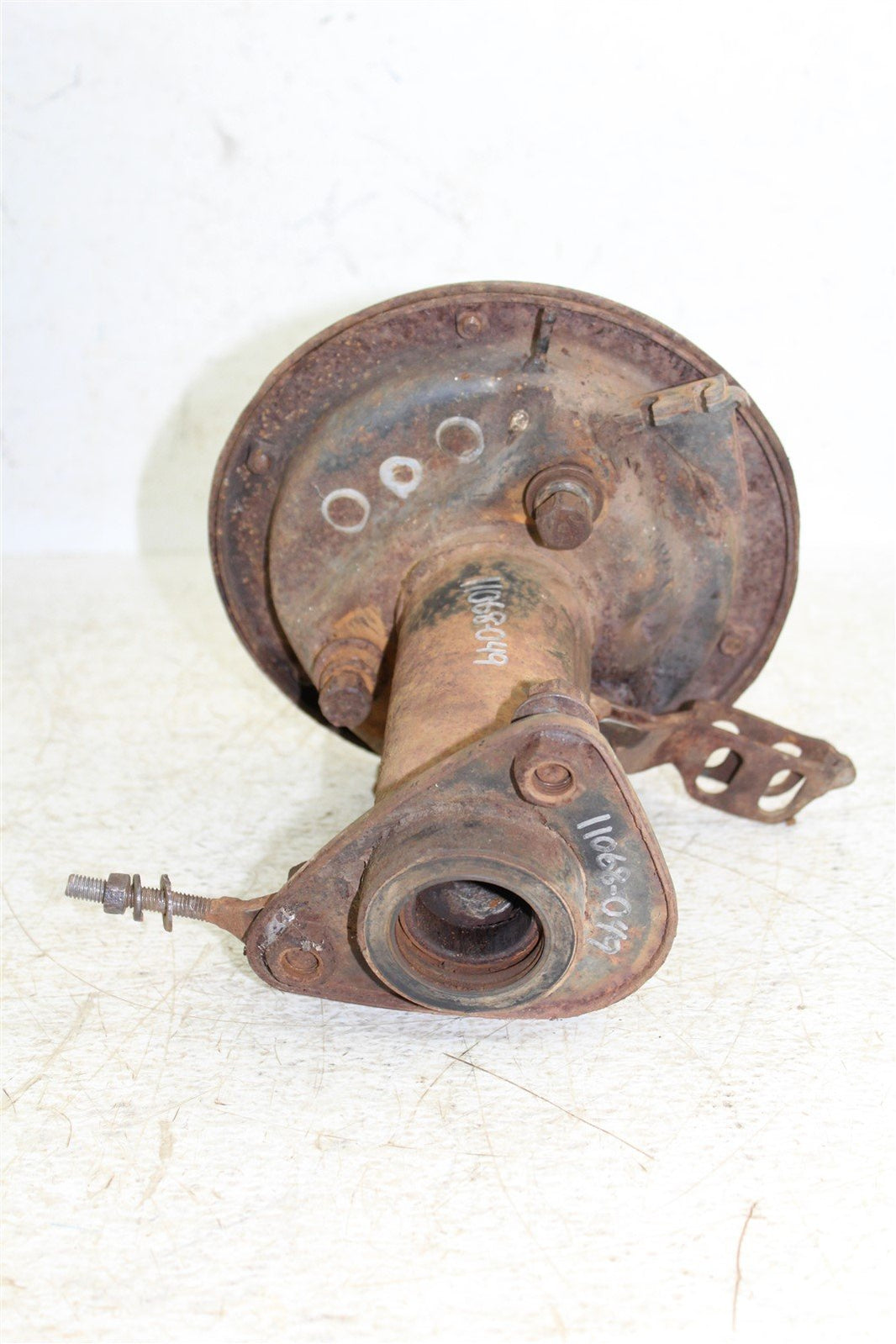 1984 Honda ATC 200S Rear Axle Carrier Housing Bearing Drum Cover
