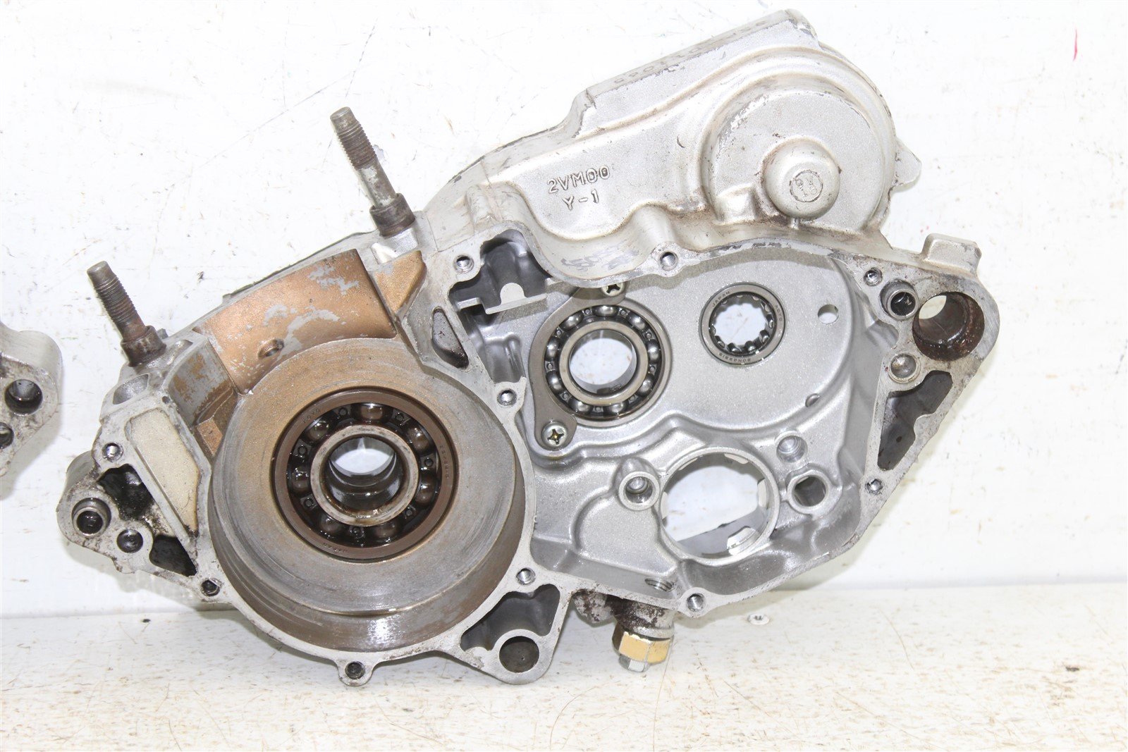 1990 Yamaha YZ 250WR Engine Cases Crankcase Motor Left Right