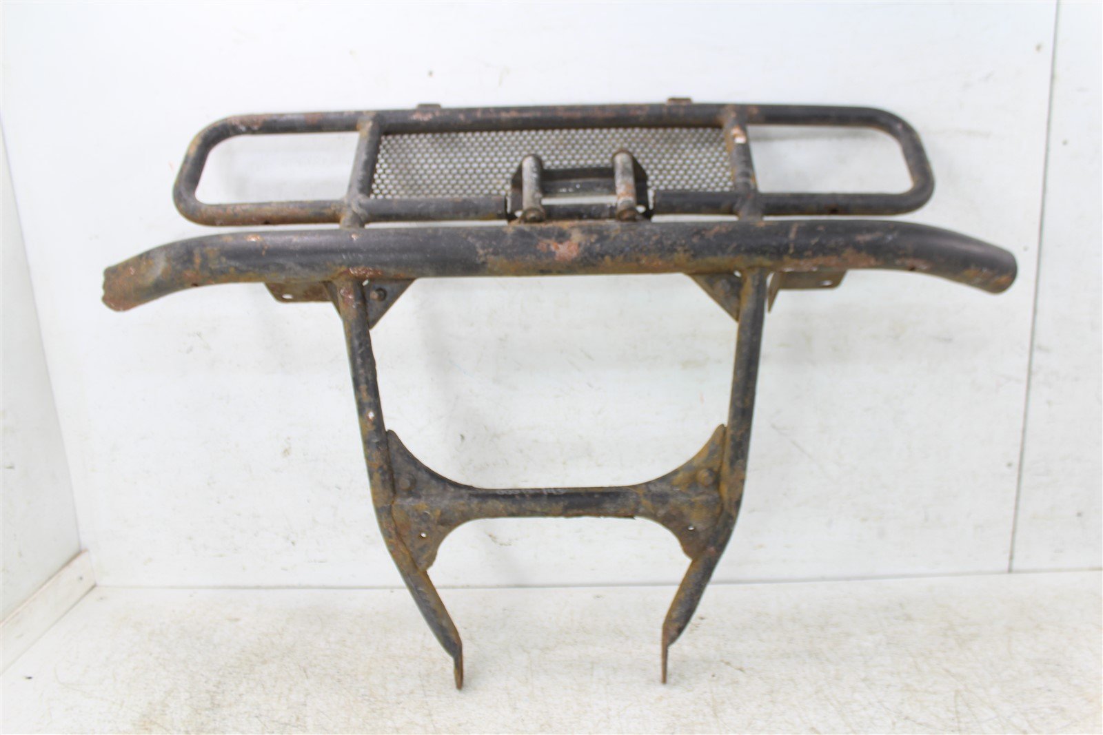 2000 Arctic Cat 500 4x4 Automatic Front Bumper Frame Mount