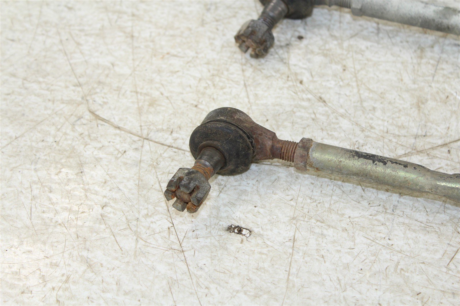 1993 Yamaha Big Bear 350 4x4 Steering Stem Shaft w/ Handlebar Mounts Tie Rods