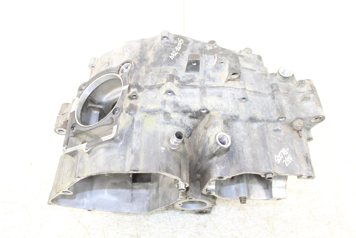 1993 Yamaha Big Bear 350 4x4 Engine Cases Crankcase Left Right