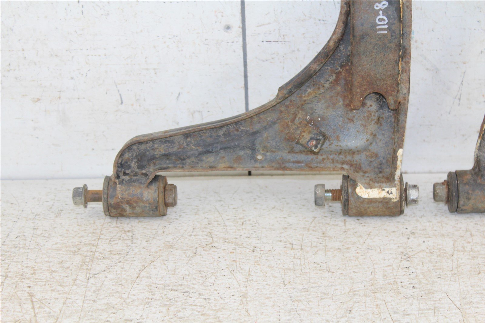 1993 Yamaha Big Bear 350 4x4 Front Right Control A Arms Upper Lower
