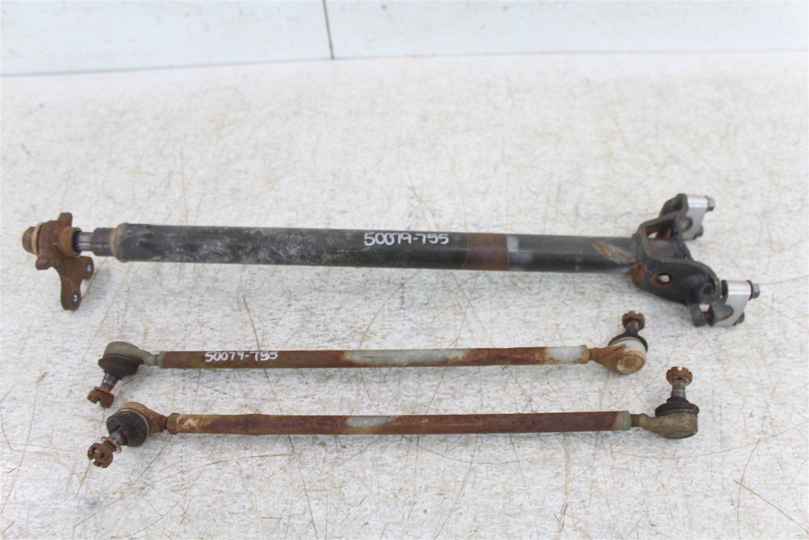 2003 Yamaha Grizzly 660 4x4 Steering Stem Shaft w/ Tie Rods