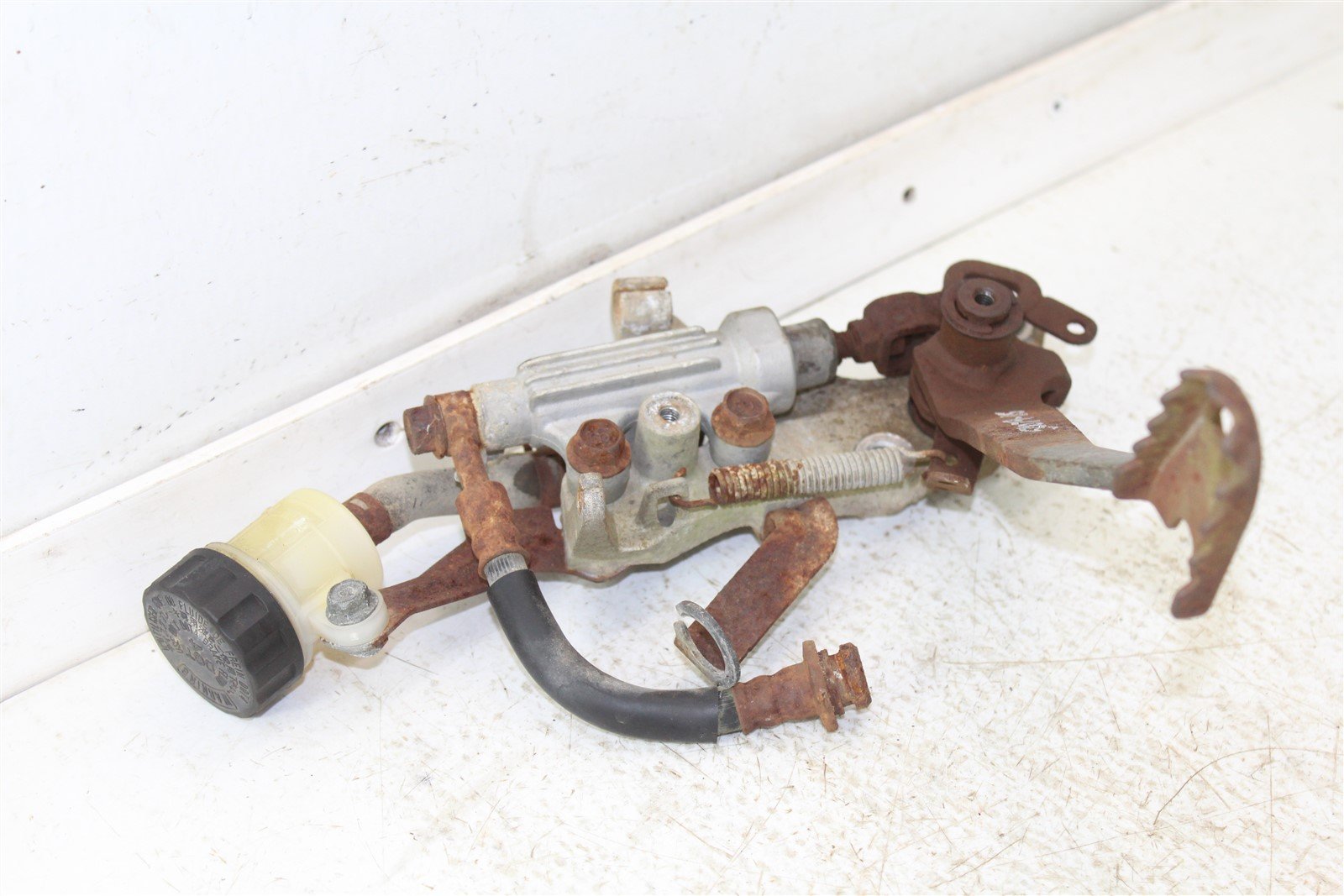 2003 Yamaha Grizzly 660 4x4 Rear Brake Master Cylinder w/ Pedal