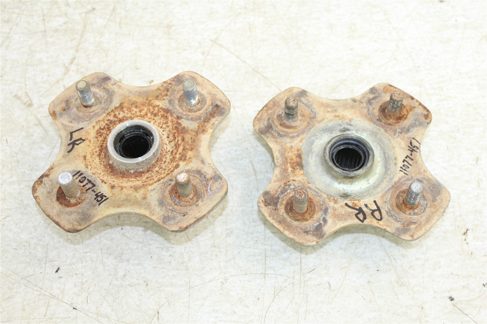 1987 Honda Fourtrax TRX 350 Rear Hubs Wheel Mounts