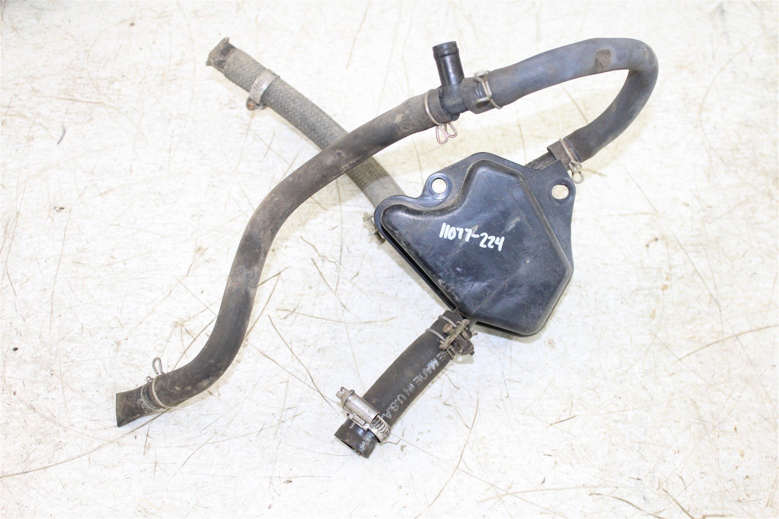 1987 Honda Fourtrax TRX 350 Crankcase Breather Return Tank