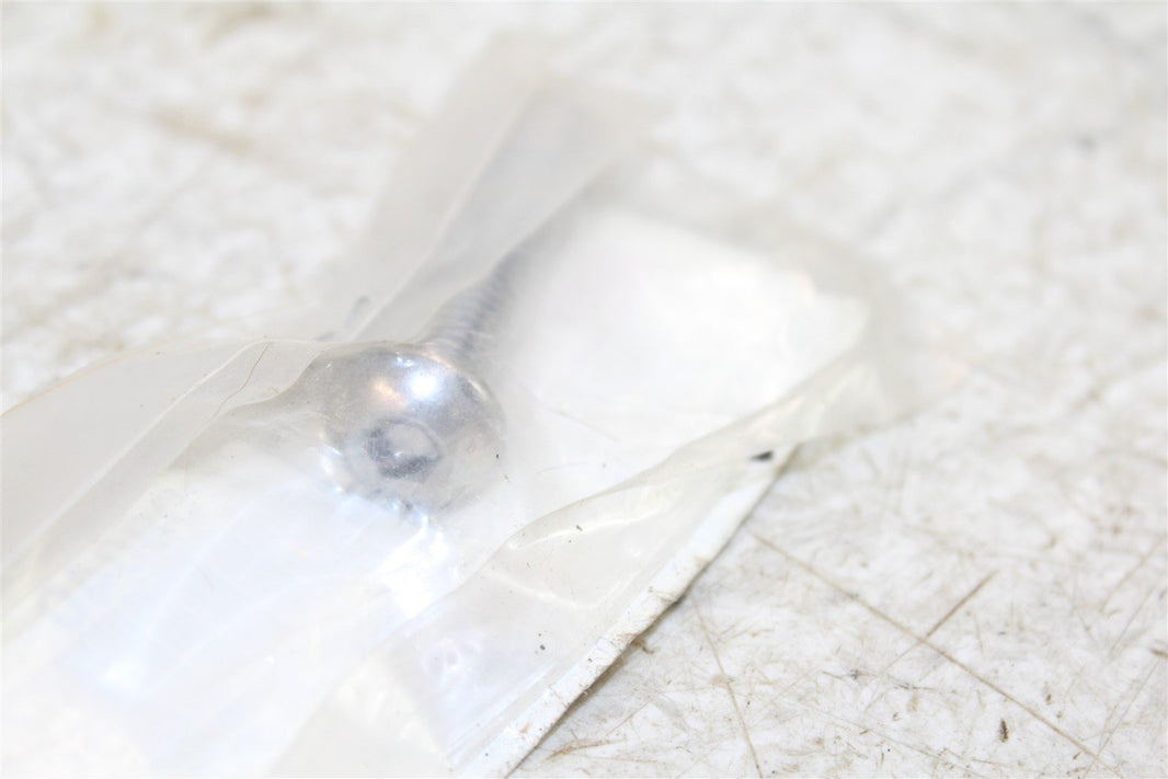 NOS Genuine Yamaha Button Head Bolt YZF-R1 NEW OEM 92014-08040-00