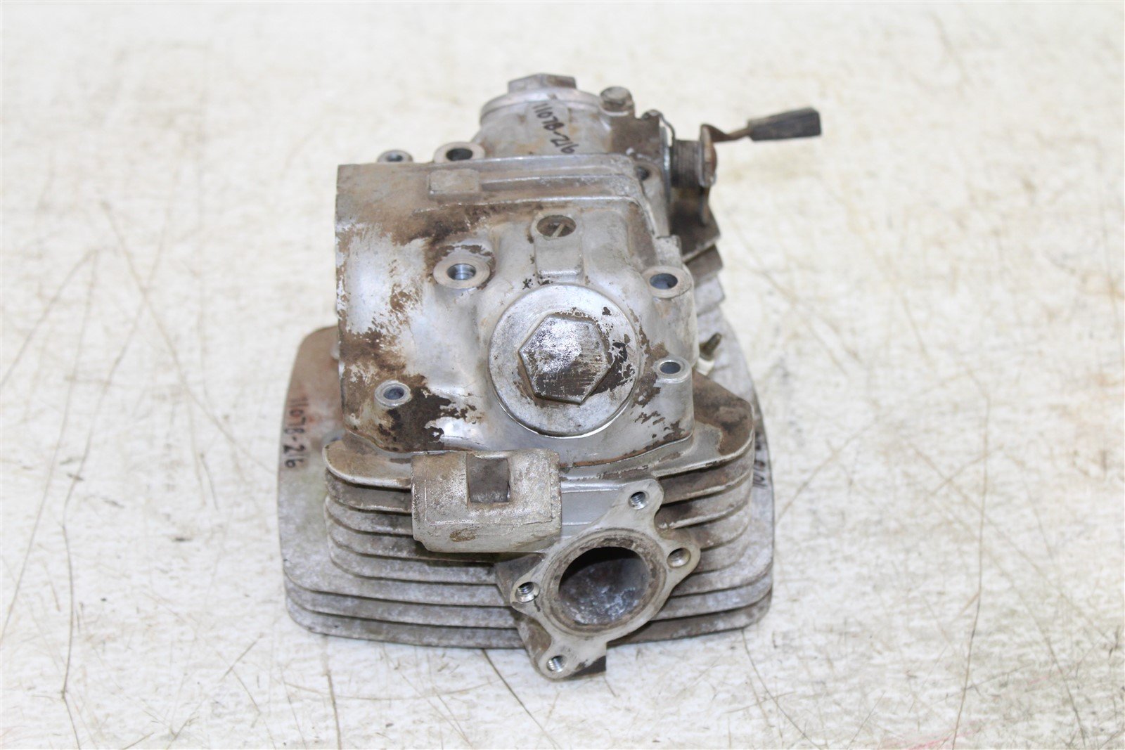 1984 Honda Fourtrax TRX 200 Cylinder Head Valve Cover Rocker Arms Intake Exhaust