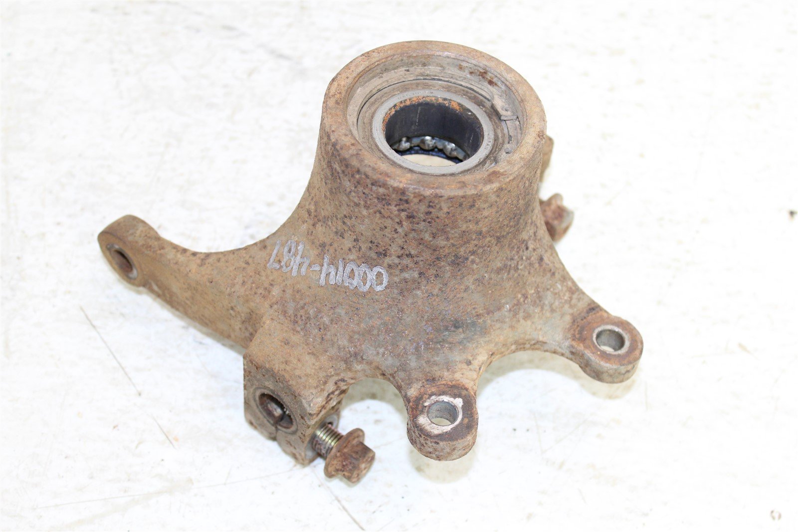 2007 Arctic Cat 500 Automatic 4x4 Front Left Knuckle Control Arm Mount