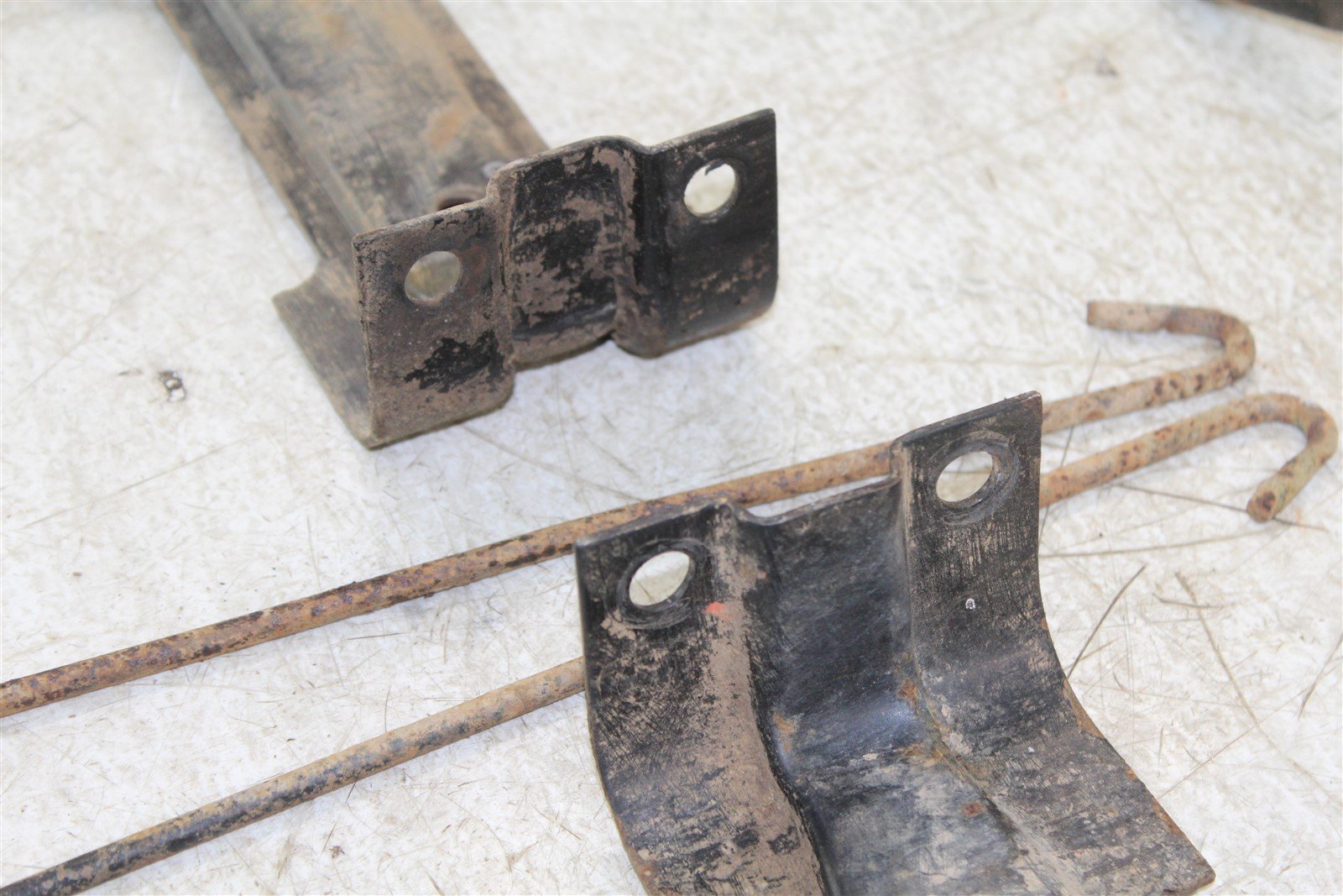 2007 Arctic Cat 500 Automatic 4x4 Foot Well Mounts Rests Set Left Right