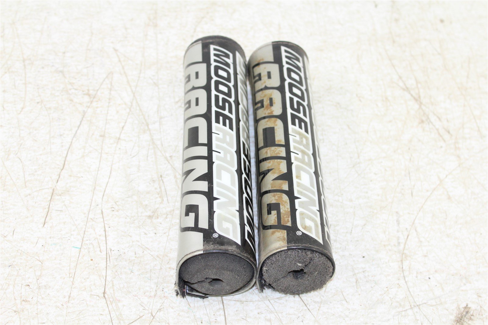 Moose Racing Cross Bar Handlebar Bar Pad Covers USED