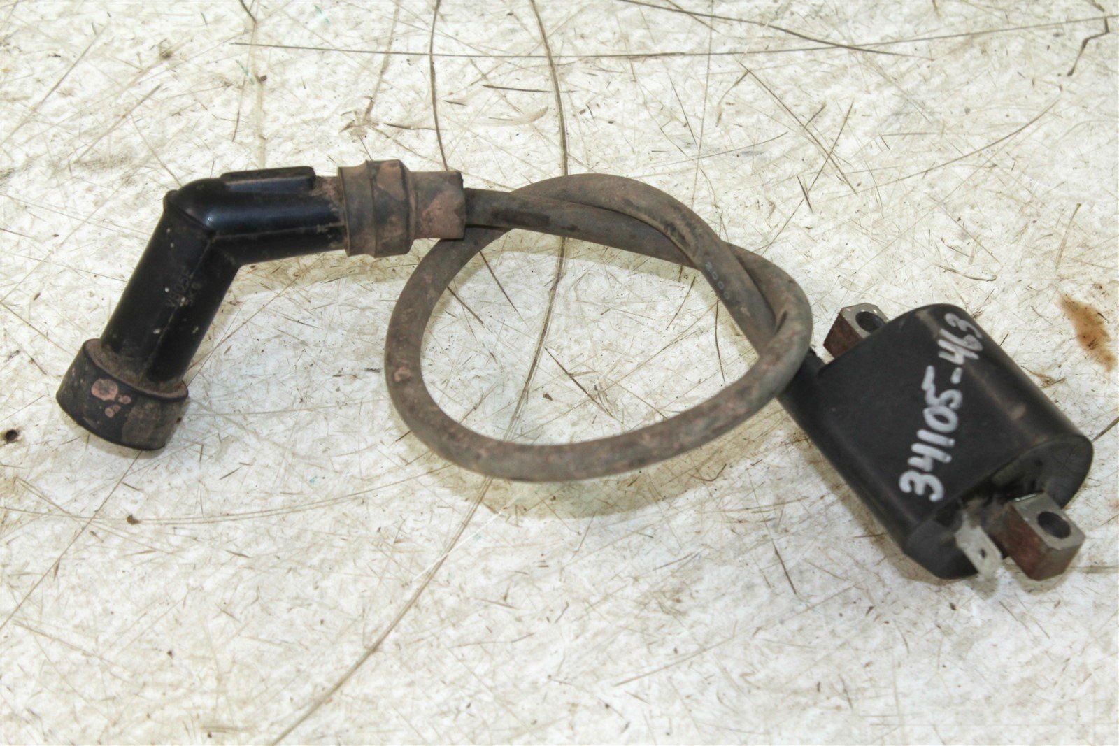 2000 Polaris Magnum 325 4x4 Ignition Coil Wire Spark Plug Boot