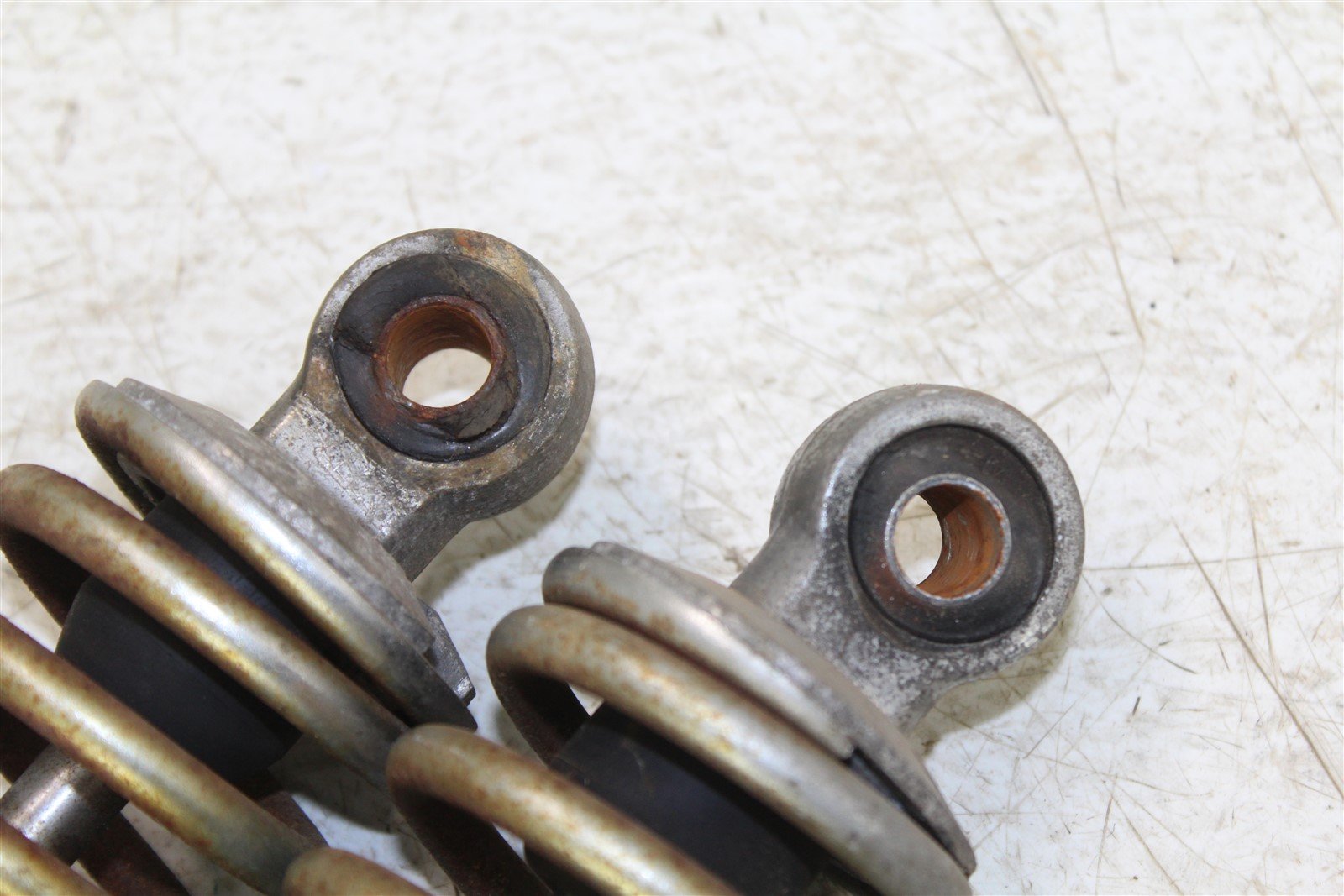 1978 Suzuki GS 750 GS750 Rear Shocks Springs Absorbers