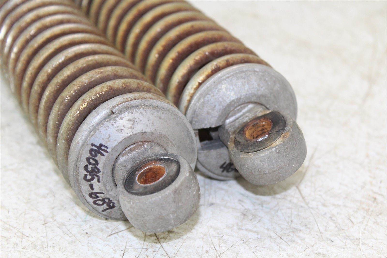 1978 Suzuki GS 750 GS750 Rear Shocks Springs Absorbers