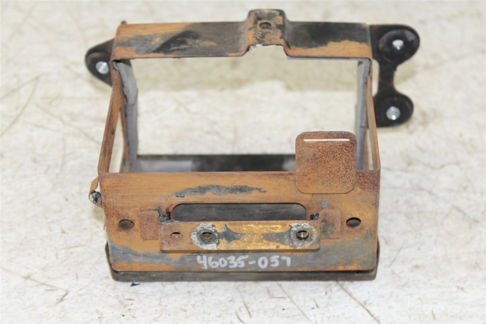 1978 Suzuki GS 750 GS750 Battery Box Holder Mount Tray