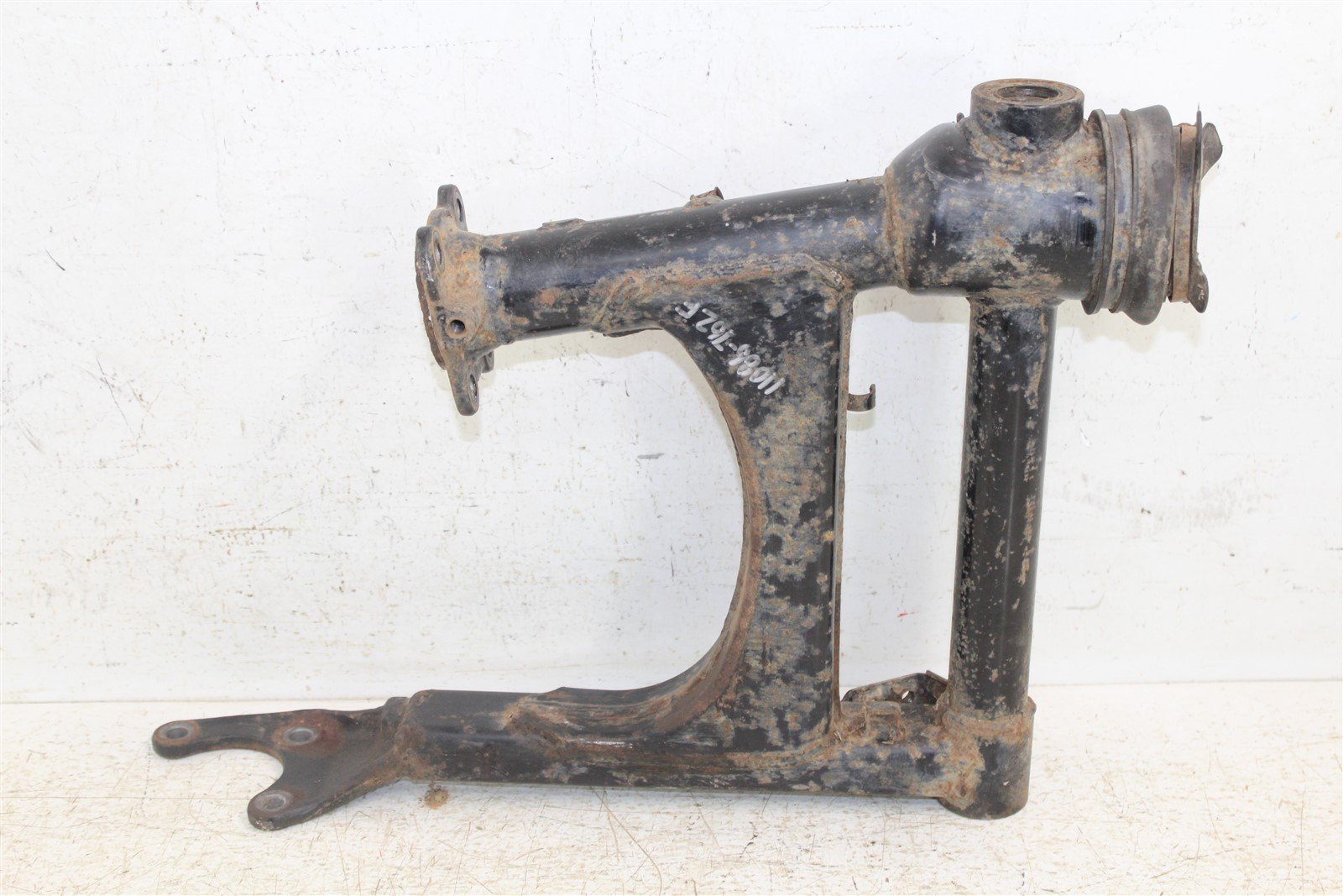 1986 Honda Fourtrax TRX 350 4x4 Front Swing Arm