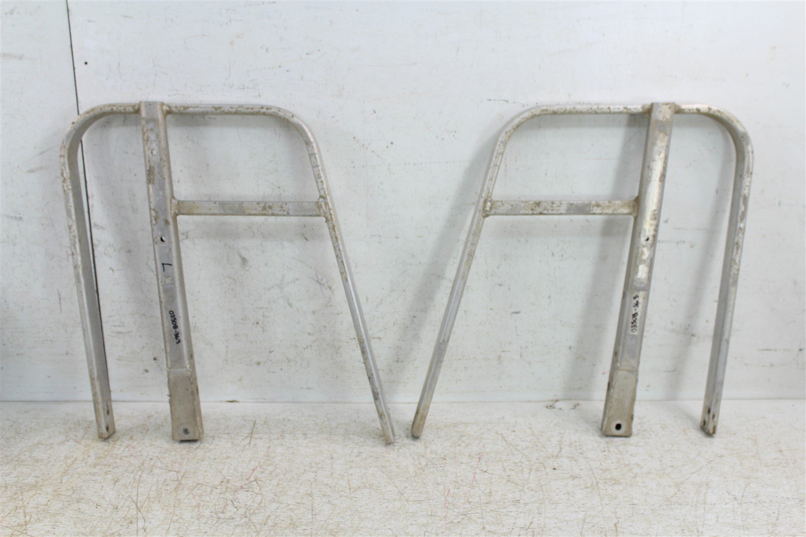 2005 Bombardier Outlander 400 XT Footwell Brace Support Mounts Set Left Right Can Am