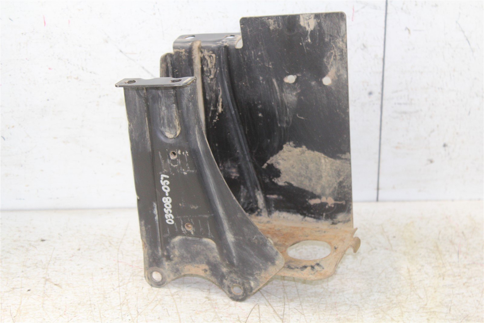 2005 Bombardier Outlander 400 XT Battery Box Holder Mount Tray Can Am