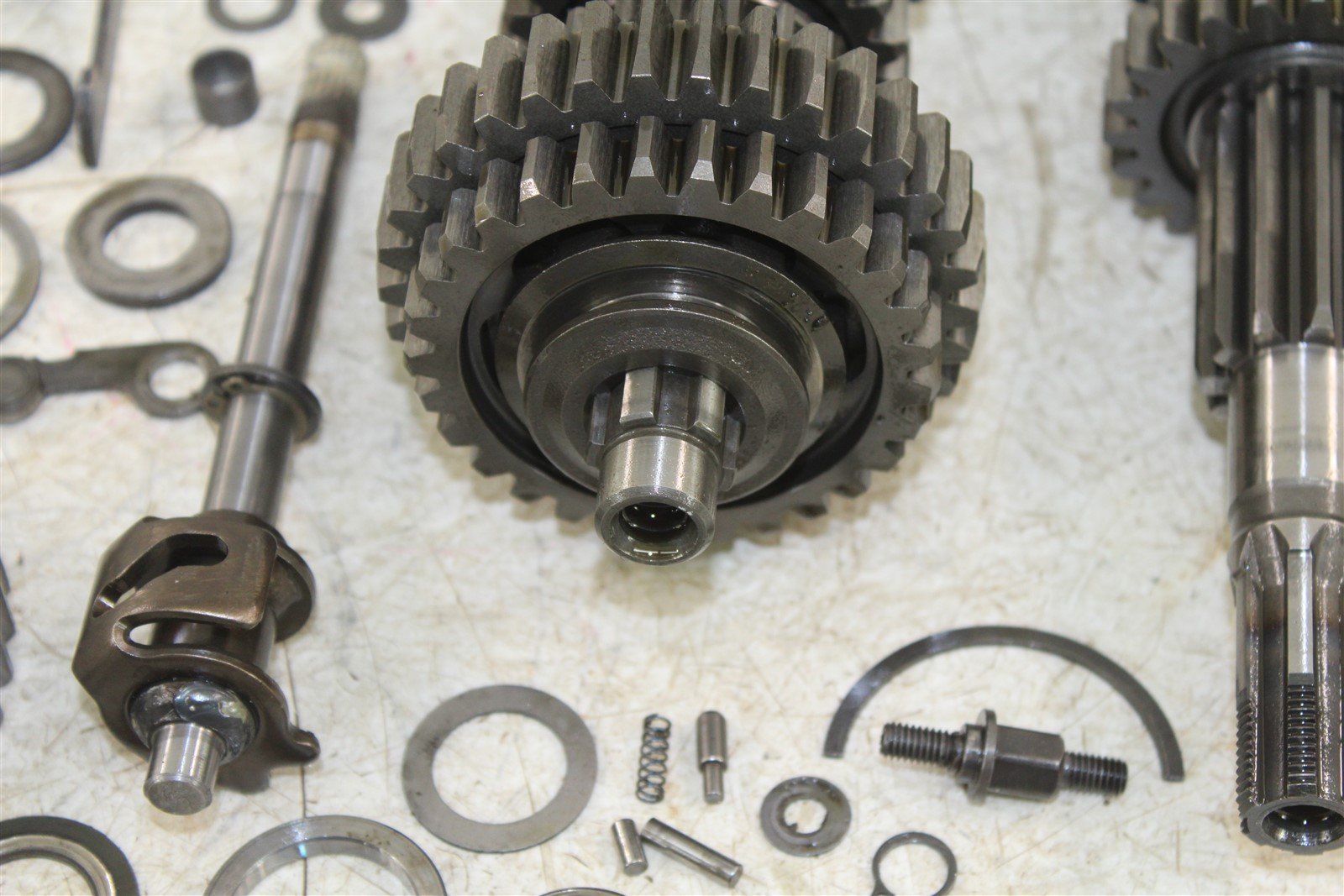 1999 Suzuki Quad Runner LT-F 500 Transmission Gears Shift Shaft Forks Drum