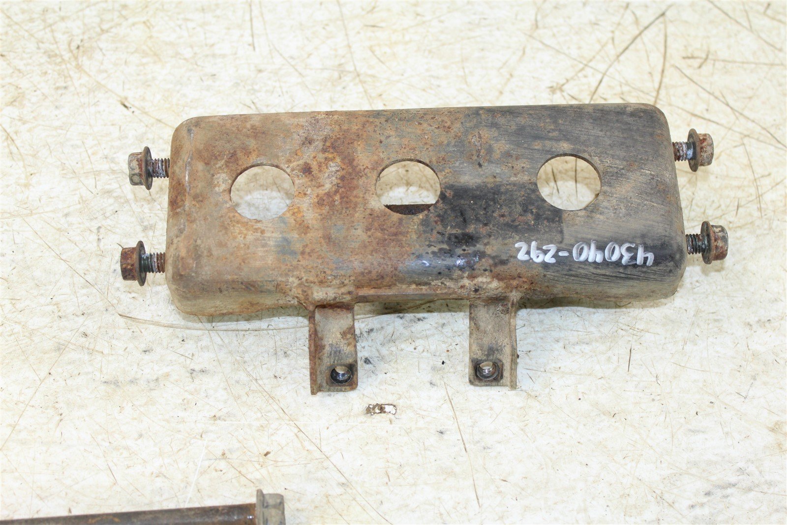 1999 Suzuki Quad Runner LT-F 500 Engine Mounts Motor Brackets