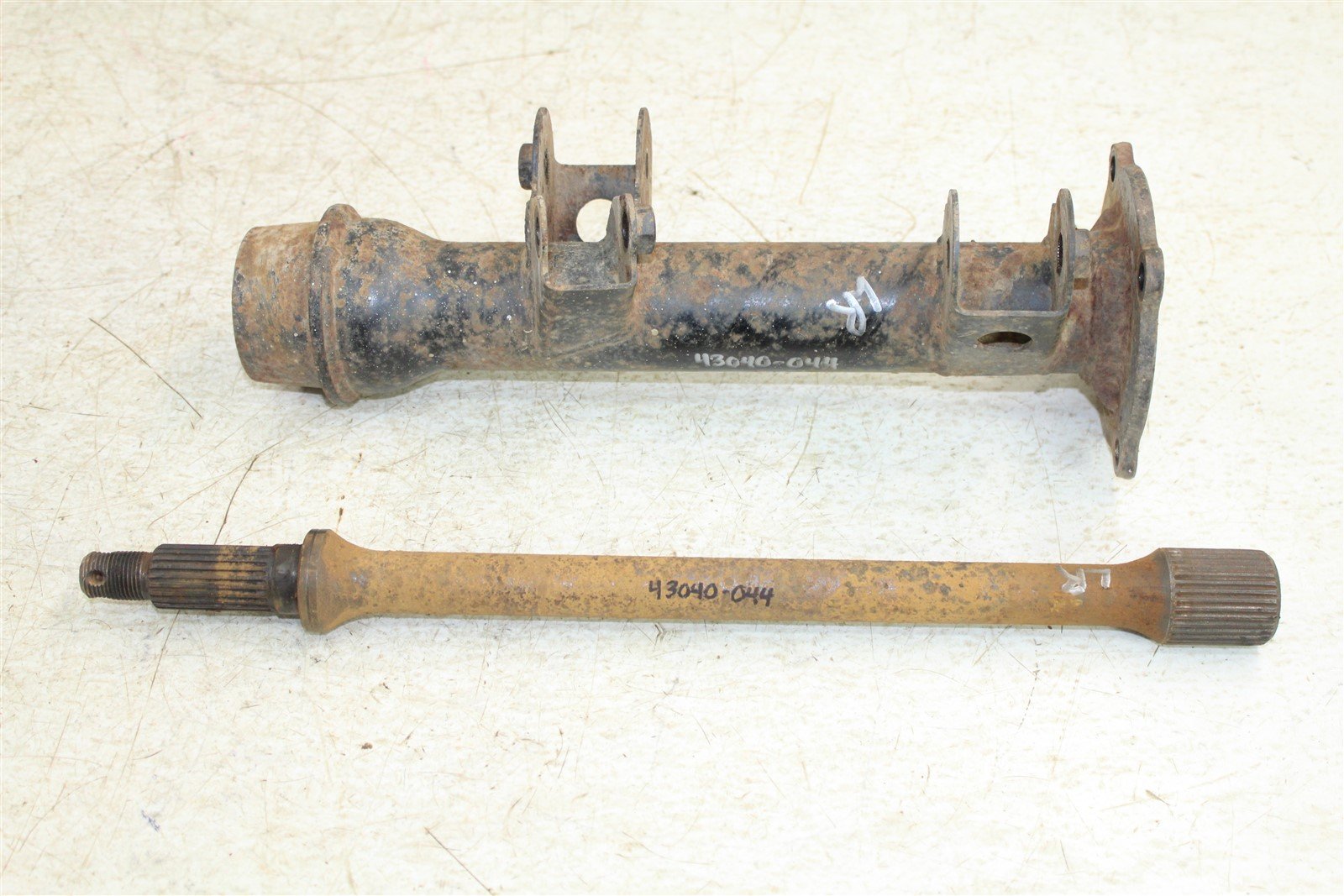 1999 Suzuki Quad Runner LT-F 500 Left Rear Straight Axle w/ Housing Carrier