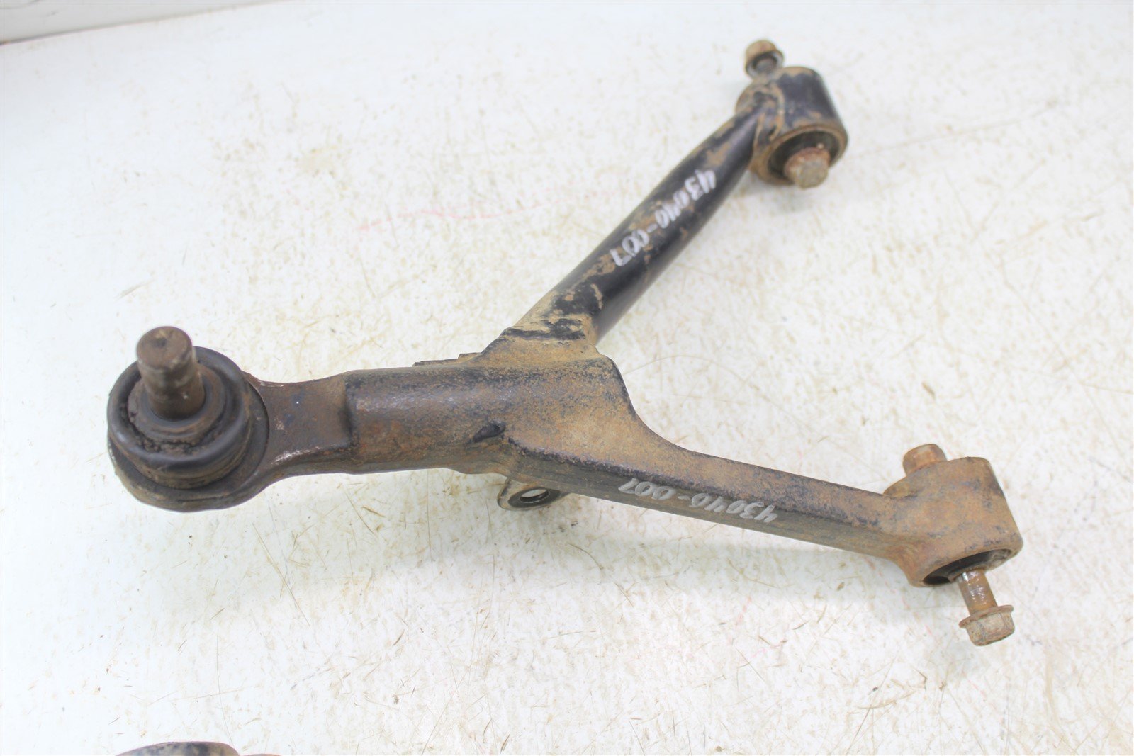 1999 Suzuki Quad Runner LT-F 500 Front Left Control A Arms Upper Lower