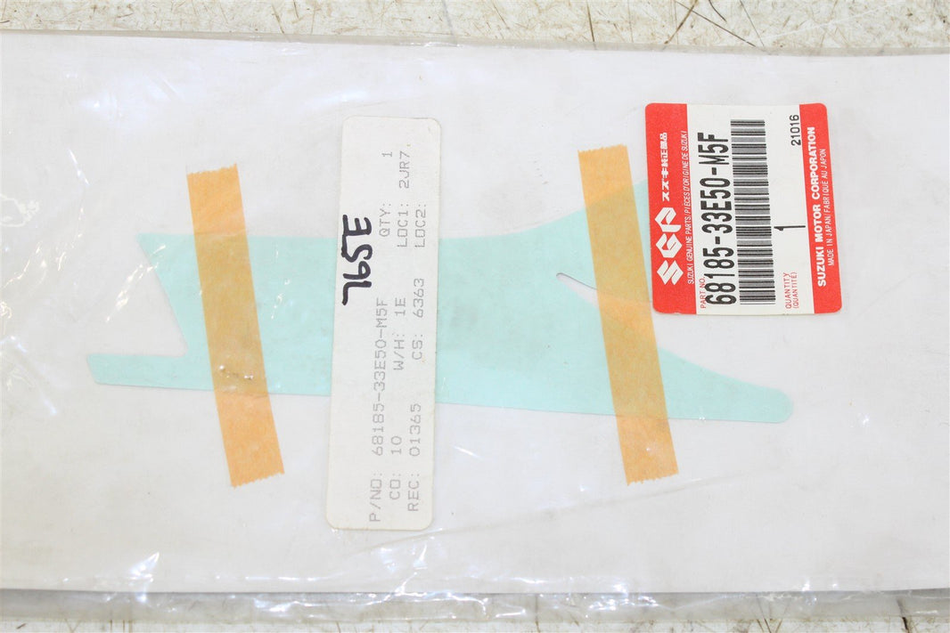 NOS SUZUKI GSX-R750 RIGHT HAND UPPER COWLING DECAL 96-99