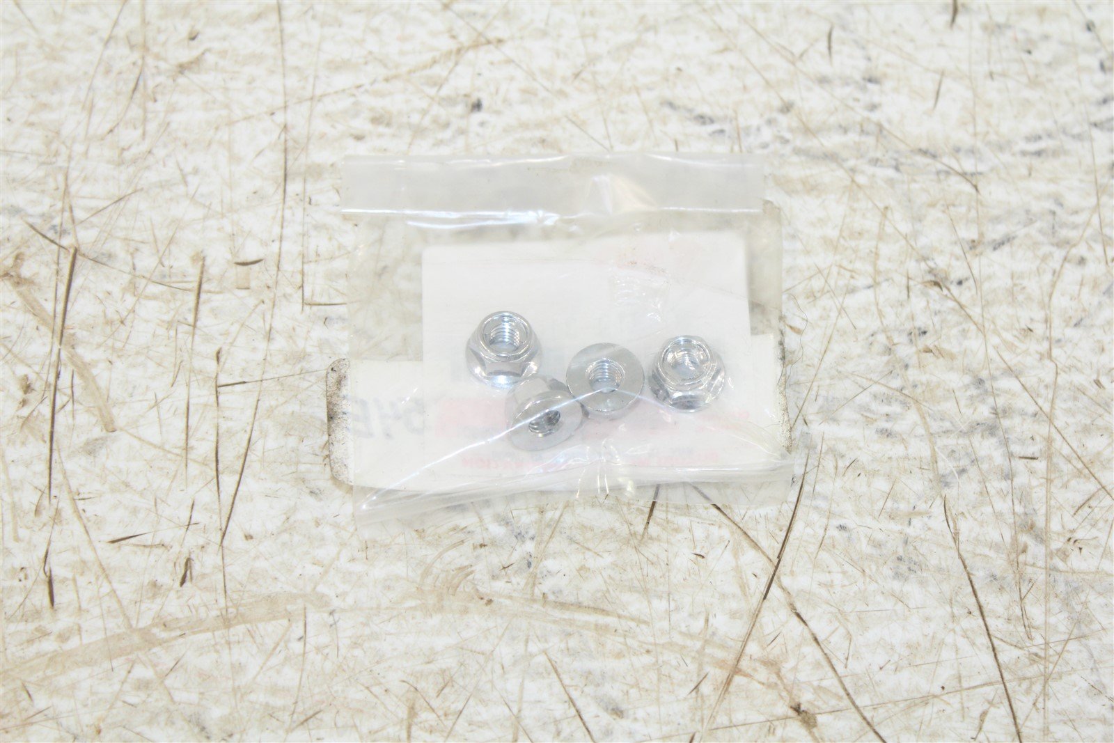 NOS SUZUKI RM125 1984-1985 FACTORY GENUINE NUTS QTY 4 OEM 08319-31067-000