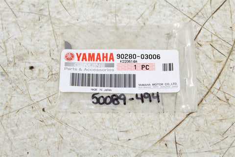 NOS Genuine Yamaha Crankshaft Woodruff Key 90280-03006 NEW OEM