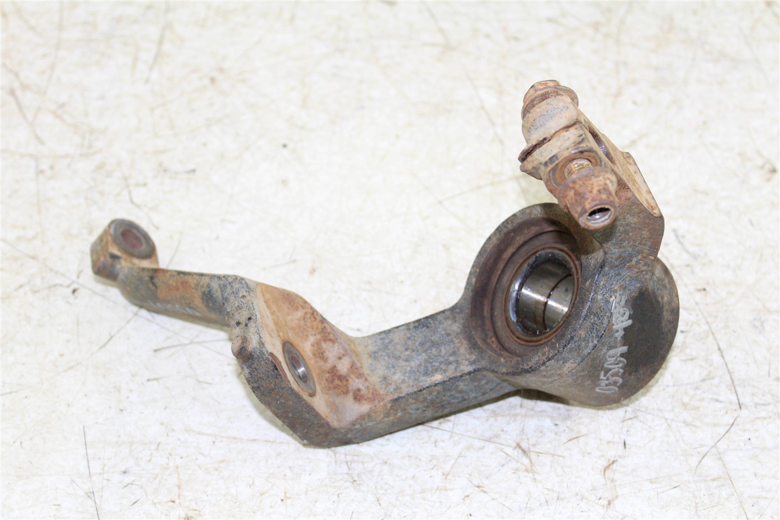 2006 Can Am Outlander 800 XT Front Right Knuckle Control Arm Mount Left Right