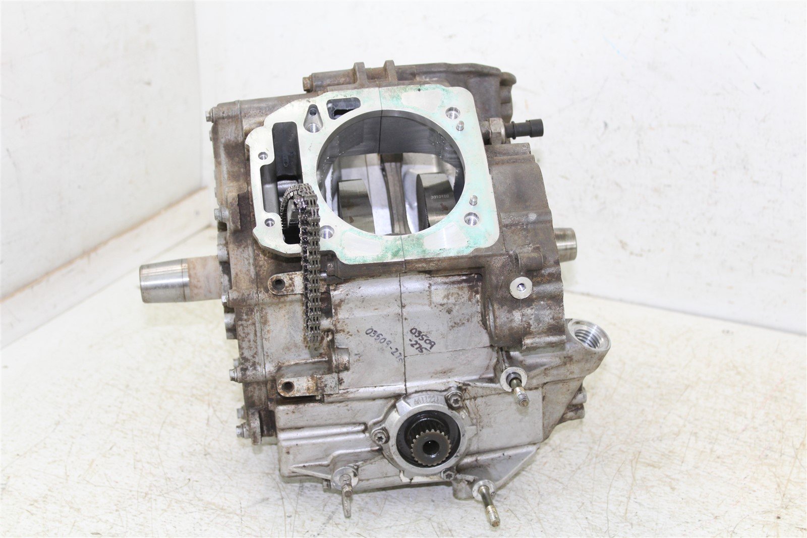 2006 Can Am Outlander 800 XT Engine Bottom Lower End Cases Crankshaft
